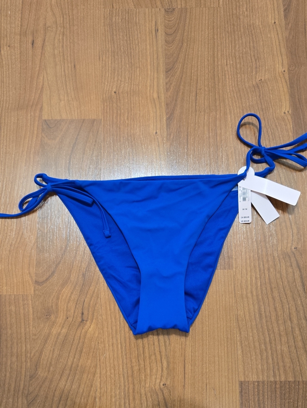 Cheeky string bikini bottom